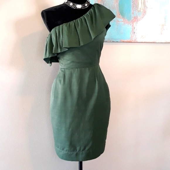 Fab'rik Olive Green Ruffled Off The Shoulder Dress - Picture 7 of 14